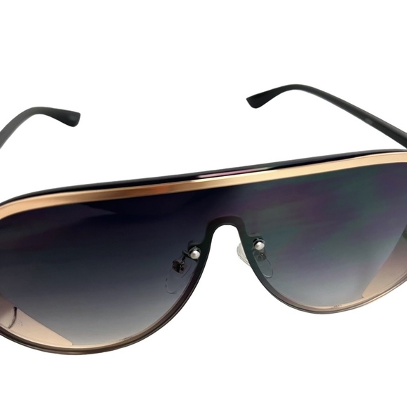 SUNGLASSES Fashion Black Gold Smokey Lenses Summer Vacation Beach Glasses - Picture 4 of 16